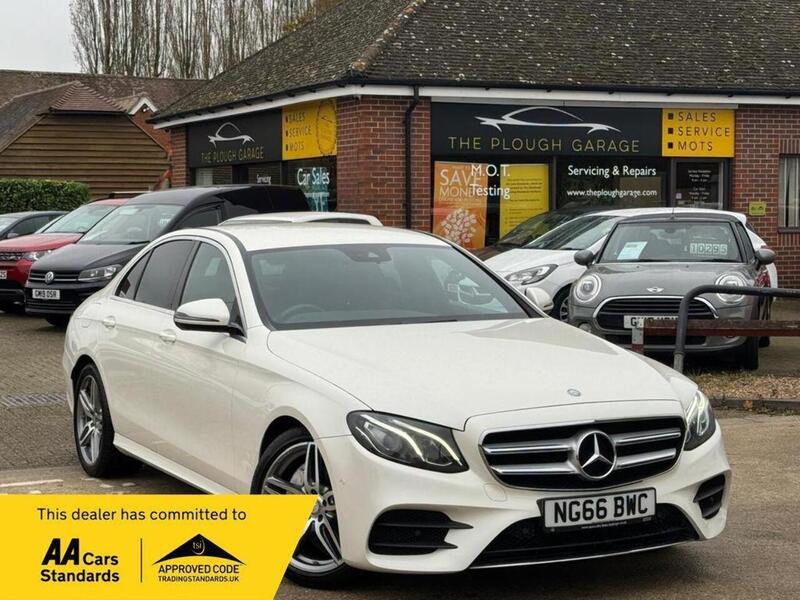 Mercedes-Benz E Class E220d AMG Line - U10001993