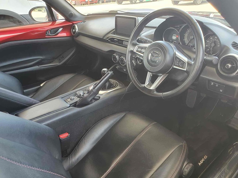 Mazda MX-5 RF SKYACTIV-G Sport Nav - U10002001