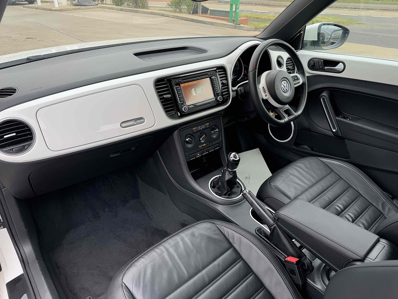 Volkswagen Beetle TSI Design - U10002013