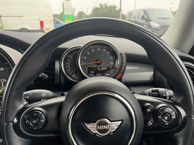 MINI Hatch Cooper - U10002031