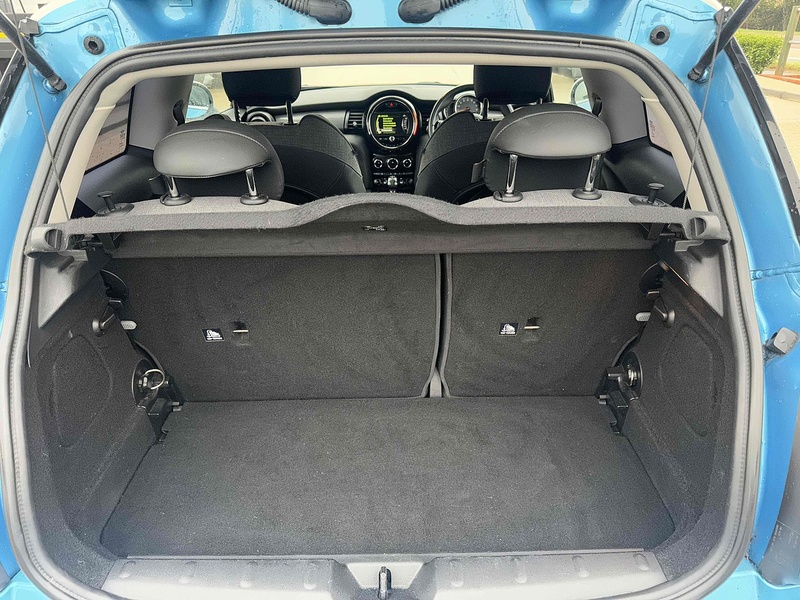 MINI Hatch Cooper - U10002031