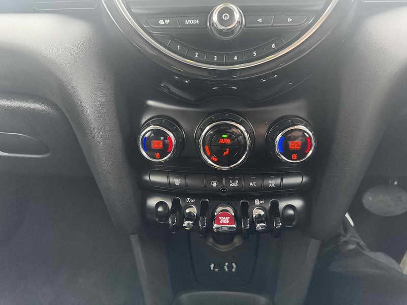 MINI Hatch Cooper - U10002031