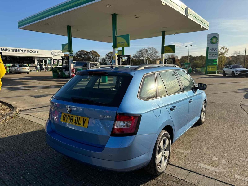 Skoda Fabia TSI SE - U10002046