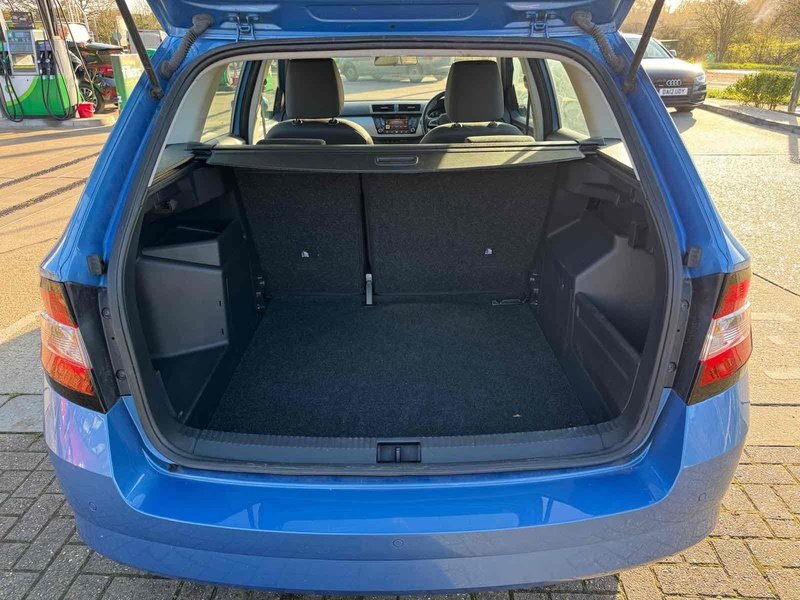 Skoda Fabia TSI SE - U10002046