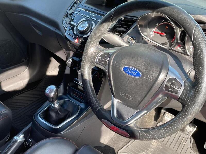 Ford Fiesta T EcoBoost ST-3 - U10002049
