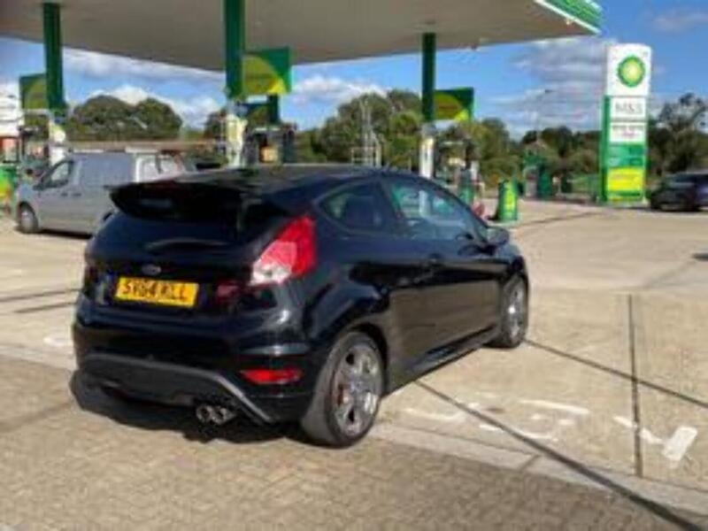 Ford Fiesta T EcoBoost ST-3 - U10002049