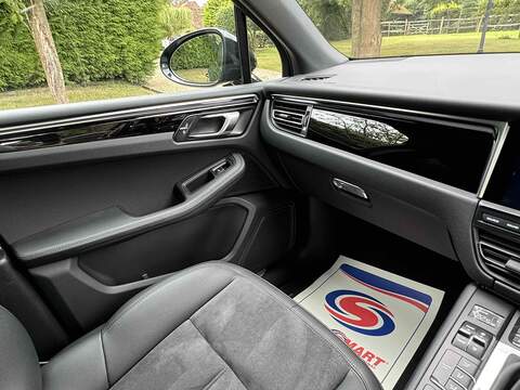 Porsche Macan 3.0T V6 S PDK 4WD Euro 6 (s/s) 5dr - U10002050