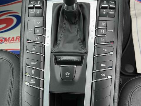 Porsche Macan 3.0T V6 S PDK 4WD Euro 6 (s/s) 5dr - U10002050