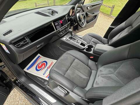 Porsche Macan 3.0T V6 S PDK 4WD Euro 6 (s/s) 5dr - U10002050