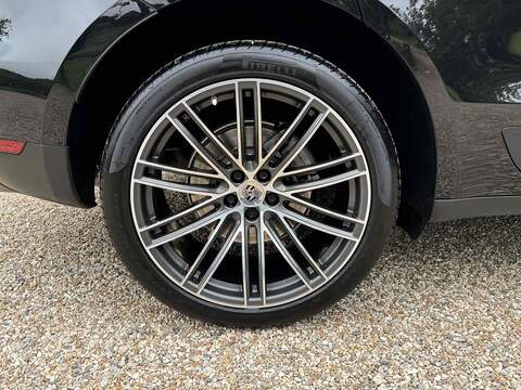 Porsche Macan 3.0T V6 S PDK 4WD Euro 6 (s/s) 5dr - U10002050