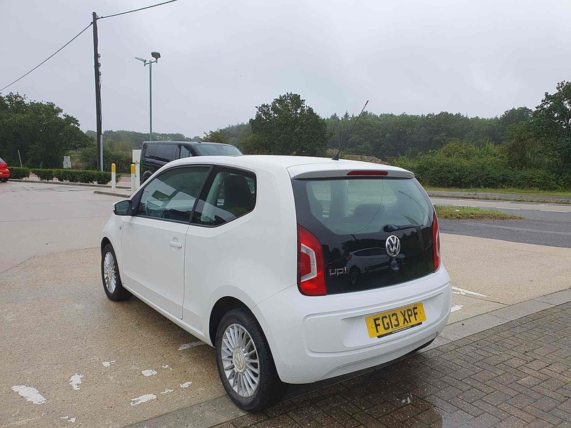 Volkswagen up! High up! - U10002084