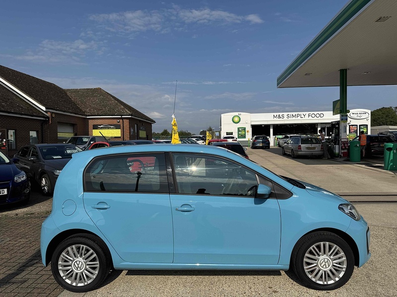 Volkswagen up! Move up! - U10002124