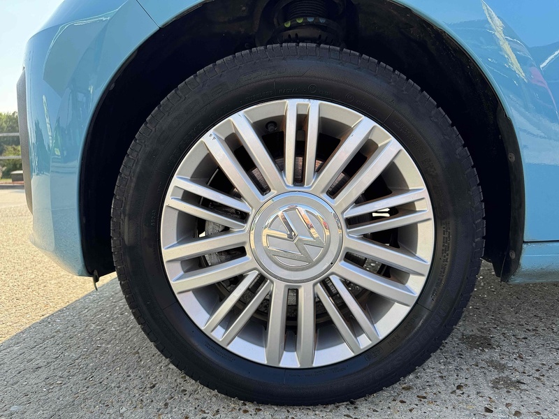 Volkswagen up! Move up! - U10002124