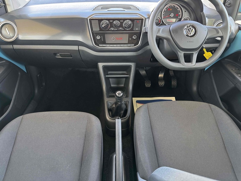 Volkswagen up! Move up! - U10002124