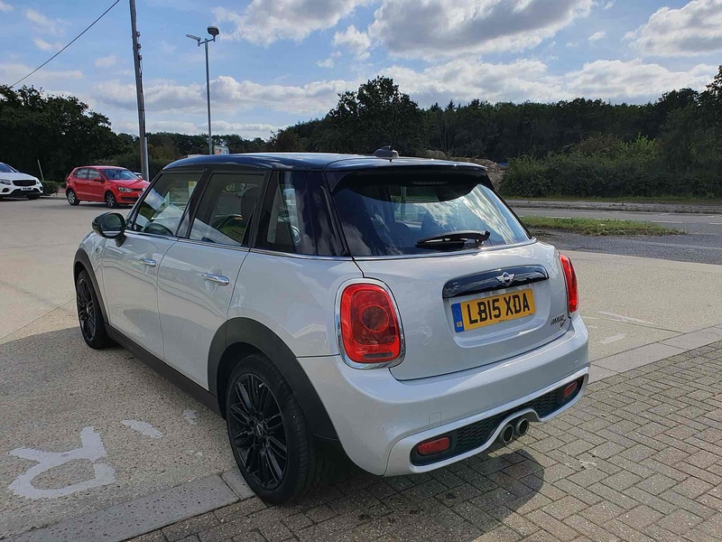 MINI Hatch Cooper SD - U10002132