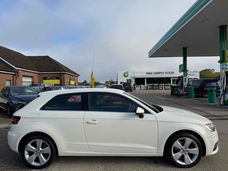 Audi A3 TFSI CoD Sport - U10002208