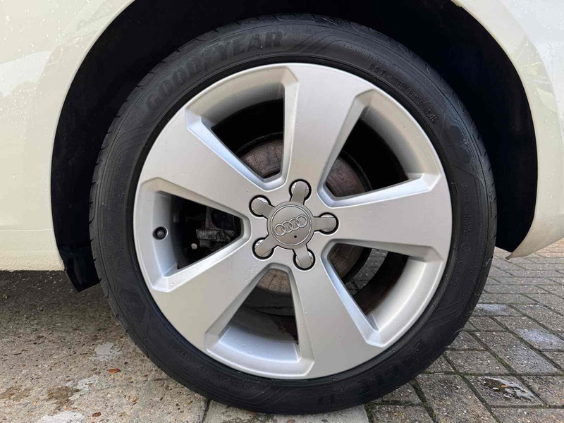 Audi A3 TFSI CoD Sport - U10002208