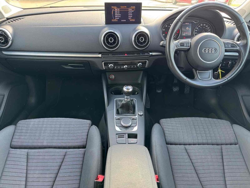 Audi A3 TFSI CoD Sport - U10002208