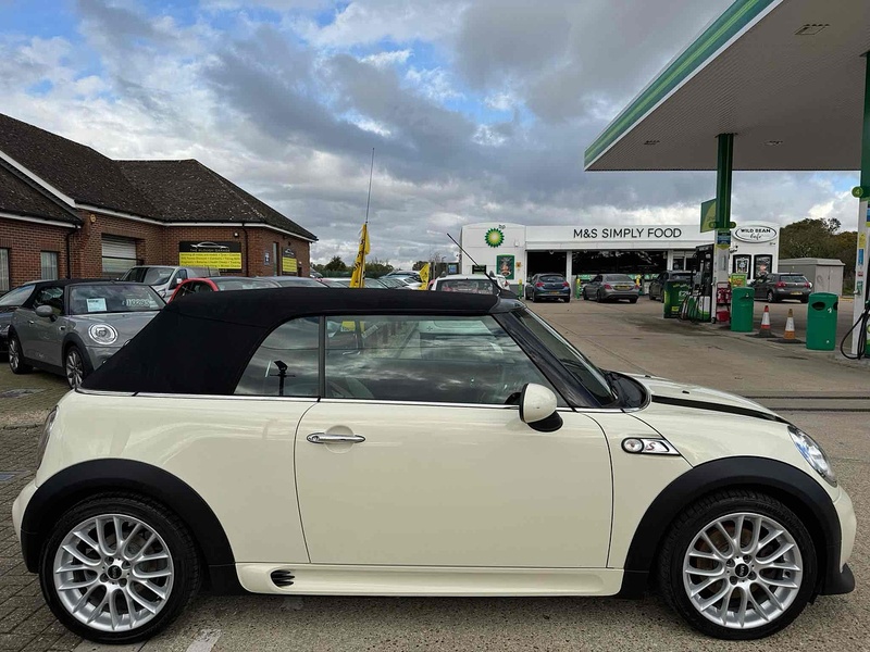 MINI Convertible Cooper S - U10002214