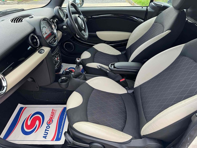 MINI Convertible Cooper S - U10002214