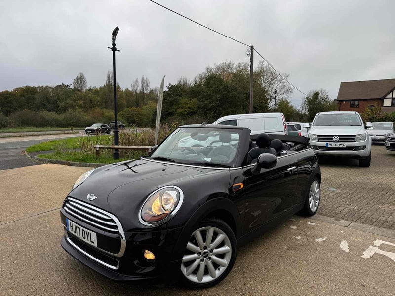 MINI Convertible Cooper - U10002224