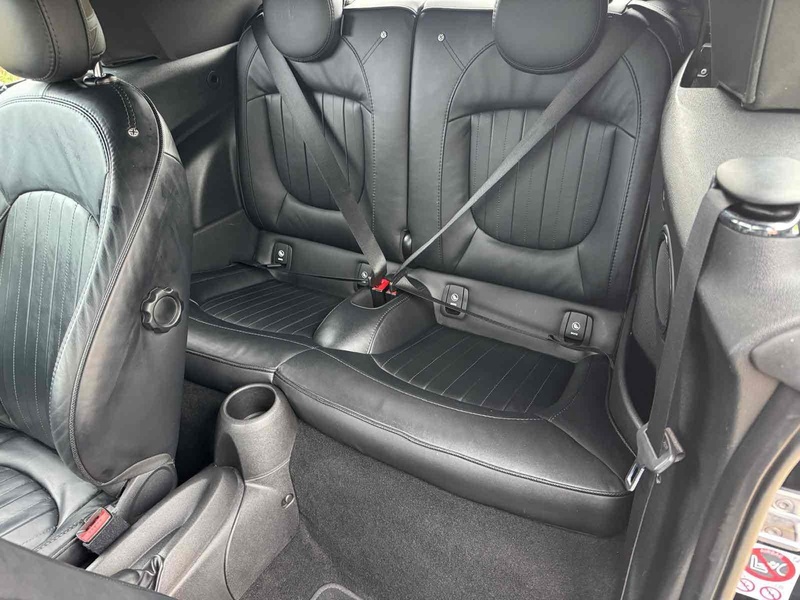 MINI Convertible Cooper - U10002224