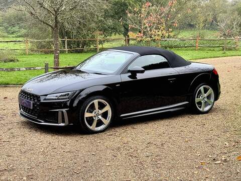 Audi TT TFSI S line - U10002247