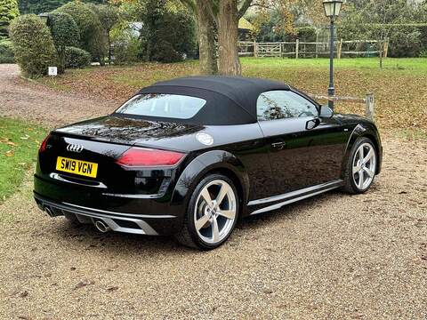 Audi TT TFSI S line - U10002247
