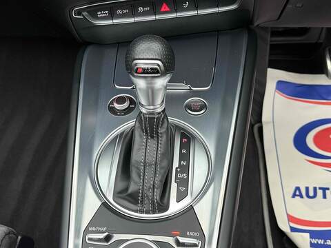 Audi TT TFSI S line - U10002247