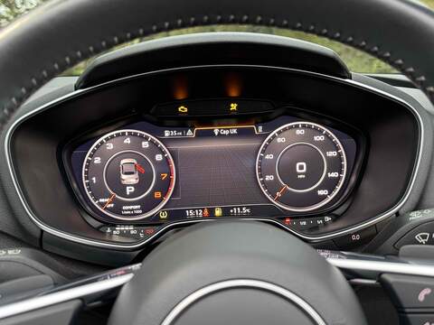 Audi TT TFSI S line - U10002247