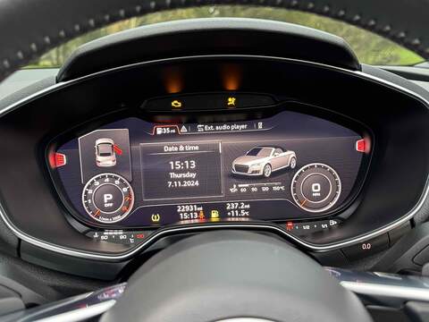 Audi TT TFSI S line - U10002247