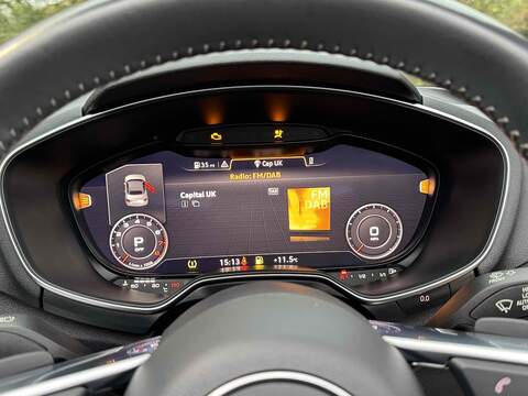 Audi TT TFSI S line - U10002247