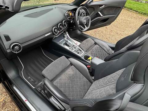 Audi TT TFSI S line - U10002247