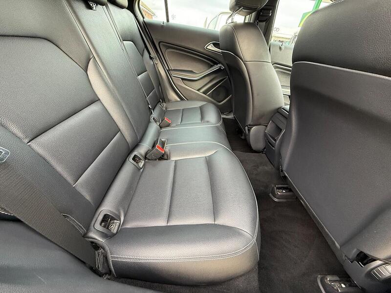 Mercedes-Benz A Class 1.5 A180 CDI Sport Edition 7G-DCT Euro 5 (s/s) 5dr - U10002262