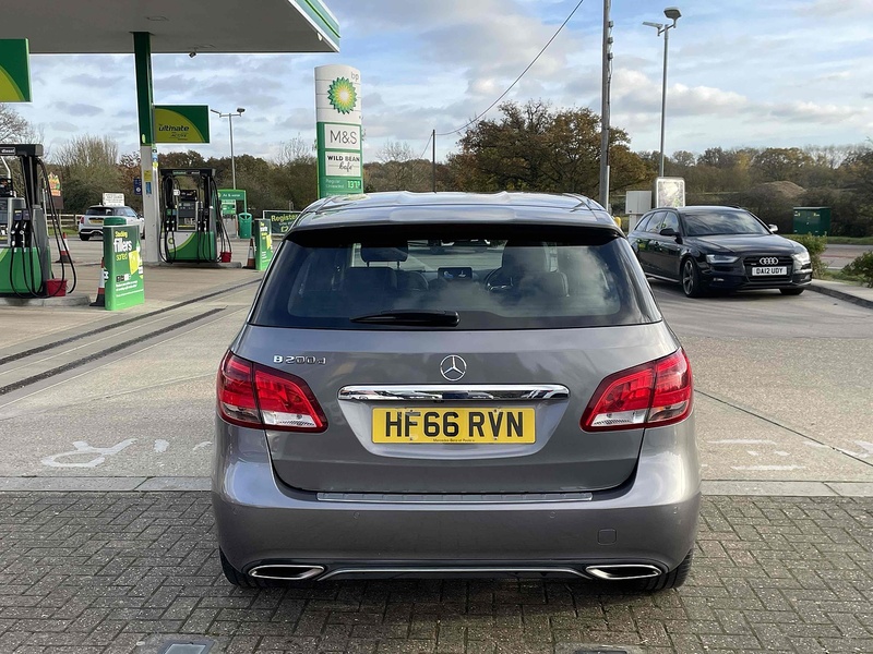 Mercedes-Benz B Class B200d Sport - U10002268