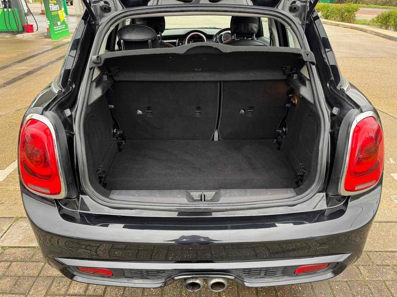 MINI Hatch Cooper S Seven - U10002272