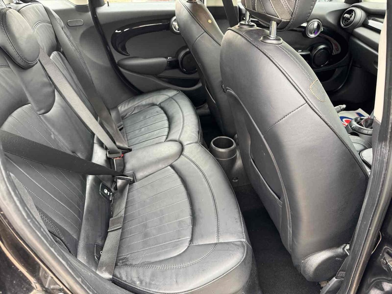 MINI Hatch Cooper S Seven - U10002272