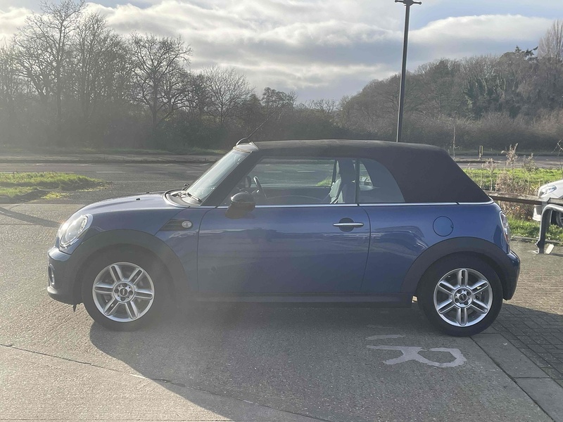 MINI Convertible Cooper - U10002284