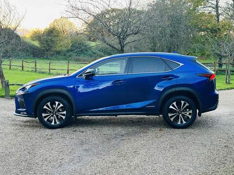 Lexus NX 2.5 300h F Sport E-CVT 4WD Euro 6 (s/s) 5dr - U10002295