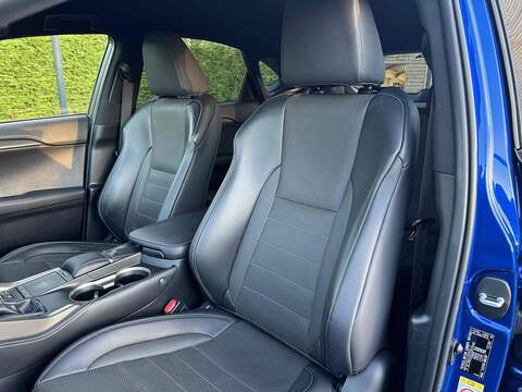 Lexus NX 2.5 300h F Sport E-CVT 4WD Euro 6 (s/s) 5dr - U10002295