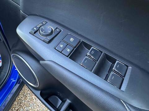 Lexus NX 2.5 300h F Sport E-CVT 4WD Euro 6 (s/s) 5dr - U10002295