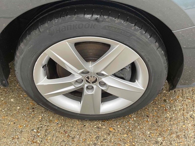 Skoda Fabia TSI SE L - U10002321