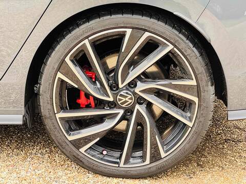 Volkswagen Golf TSI GTI - U10002360
