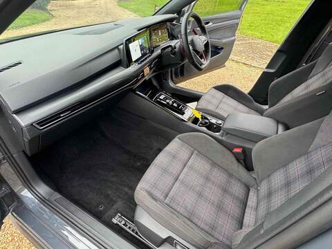 Volkswagen Golf TSI GTI - U10002360