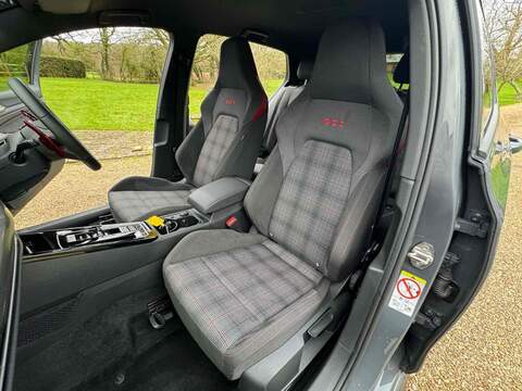 Volkswagen Golf TSI GTI - U10002360