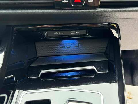 Volkswagen Golf TSI GTI - U10002360