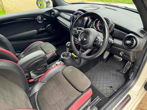 MINI Hatch John Cooper Works - U10002361