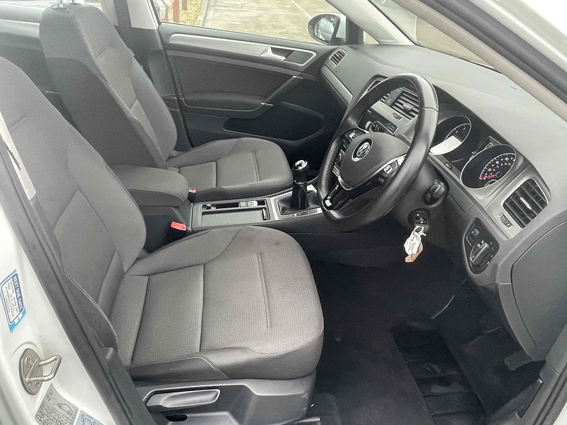 Volkswagen Golf TSI BlueMotion Tech Match - U10002385