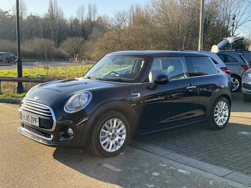 MINI Hatch Hatch 1.5 Cooper Auto Euro 6 (s/s) 3dr - U10002389