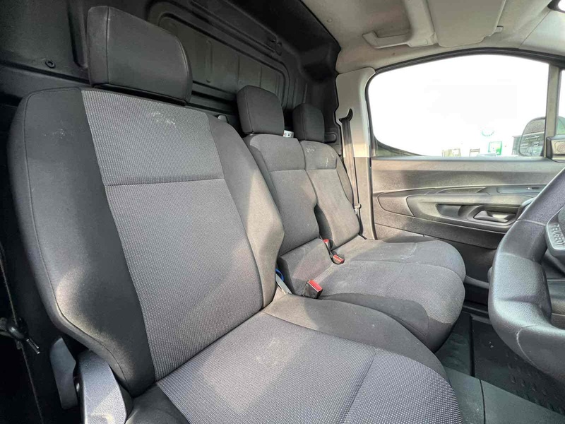 Peugeot Partner BlueHDi 1000 Professional Premium - U10002397
